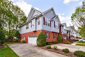 612 Estates WAY, CHESAPEAKE VA 23320 - Main photo