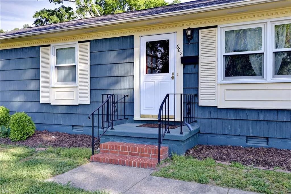 667 Kelso DR, NEWPORTNEWS VA 23601 - Photo 5