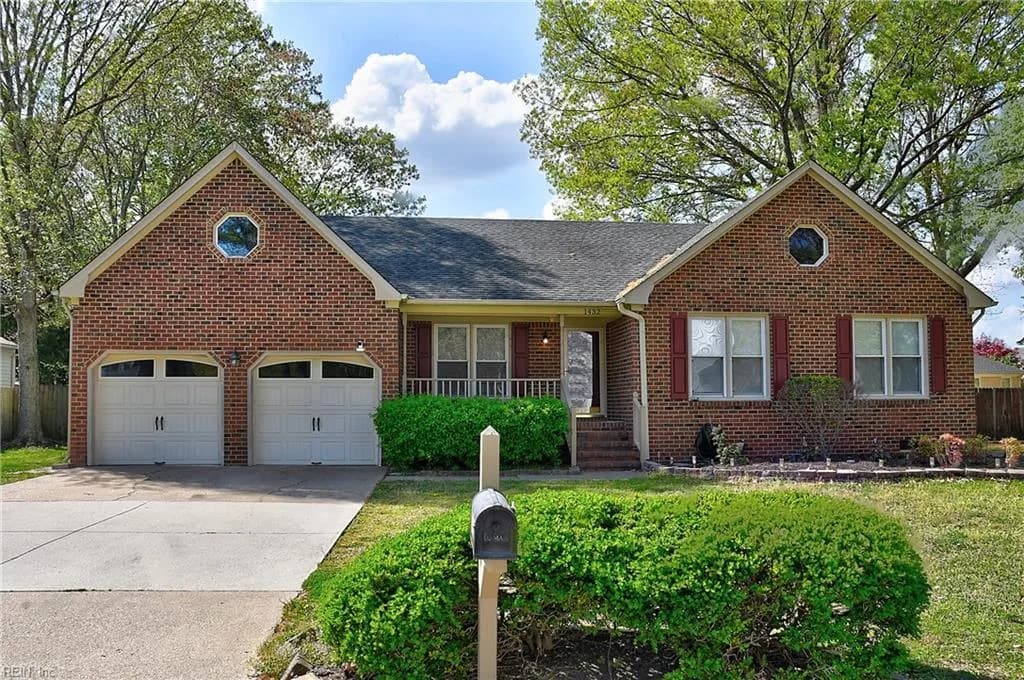1432 Birch Leaf RD, CHESAPEAKE VA 23320 - Photo 2