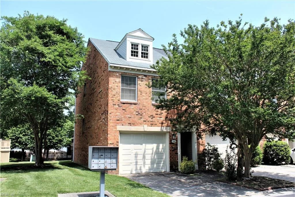 561 Kristy CT, NEWPORTNEWS VA 23602 - Main photo