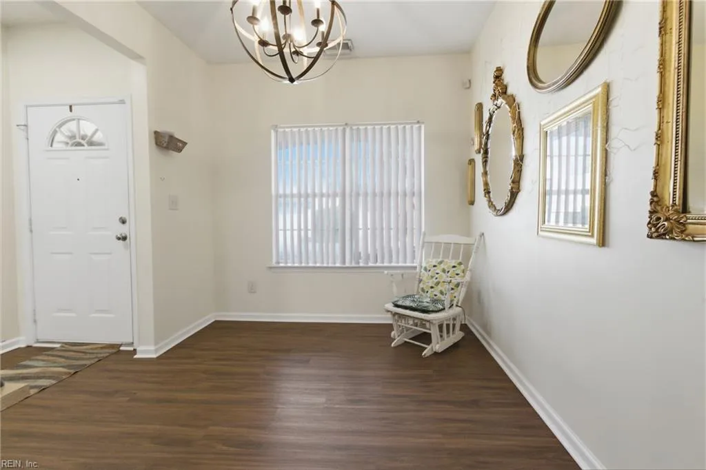 16 Aster WAY #8, HAMPTON VA 23663 - Photo 5