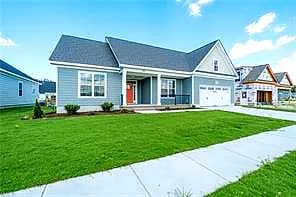5104 Annapolis DR, CHESAPEAKE VA 23321 - Photo 3