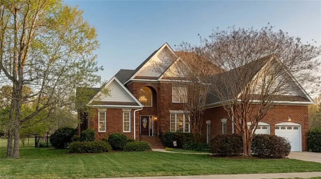 1917 Governors Pointe DR, Suffolk — 4 bed Residential, 3,789 sqft