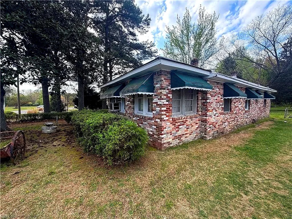 1033 Pitchkettle RD, SUFFOLK VA 23434