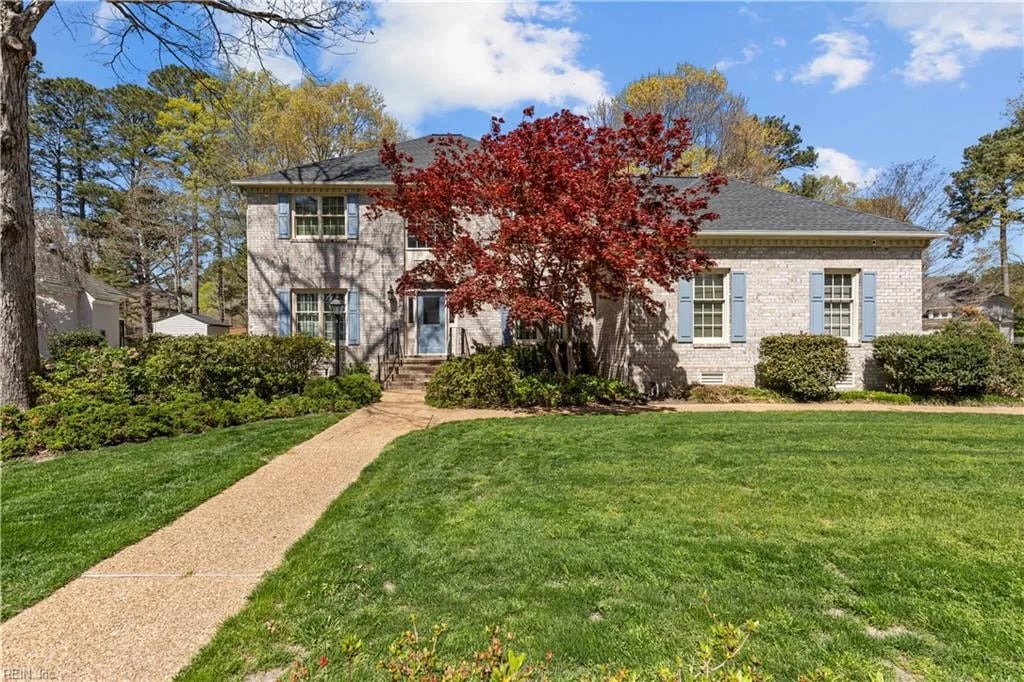 202 Rock Creek CT, Yorktown — 4 bed Residential, 3,040 sqft