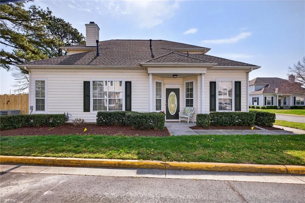 2337 Barnsely CT, Virginia Beach — 3 bed Residential, 1,988 sqft