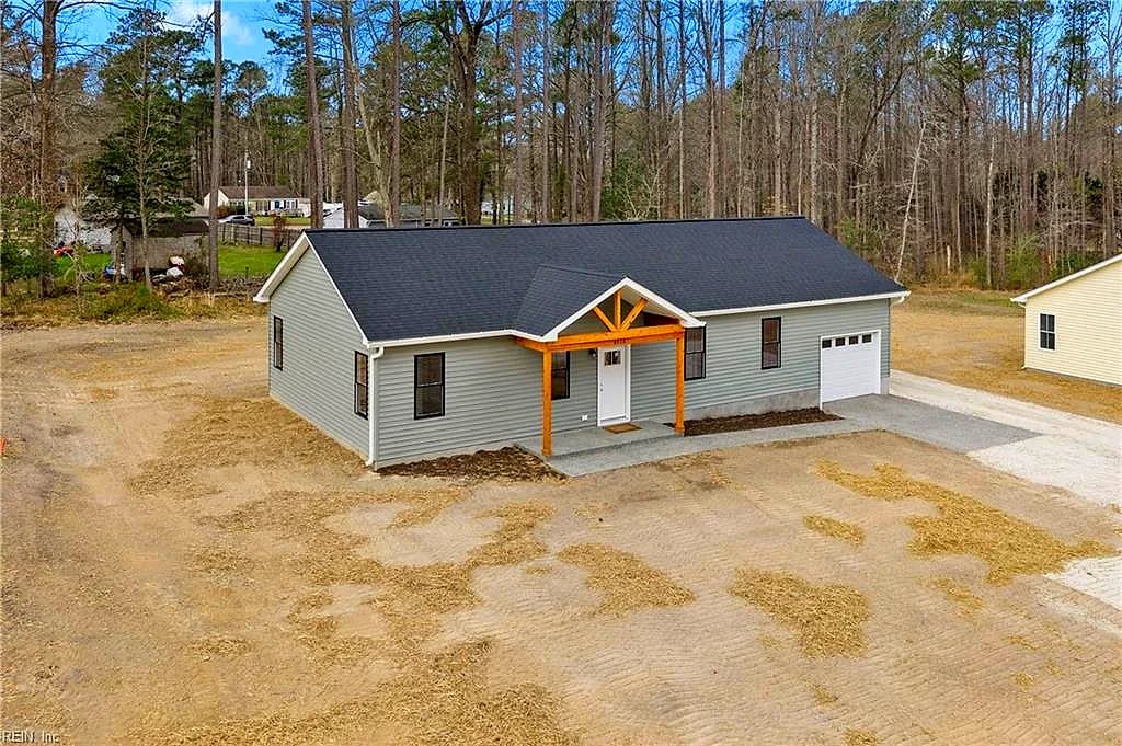 8978 Marlfield RD, Gloucester — 3 bed Residential, 1,338 sqft