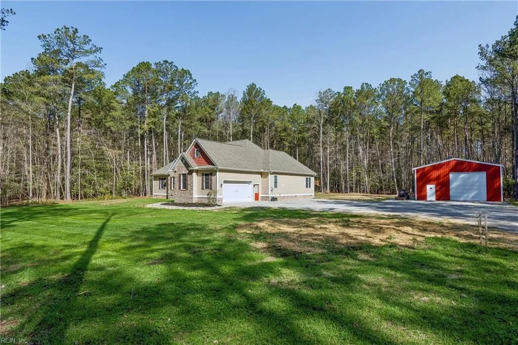 5903 Homeplace LN, GLOUCESTER VA 23061