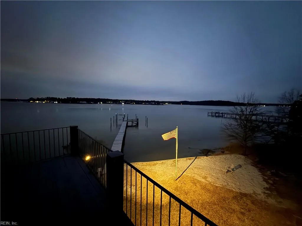 512 Spivey LN, SEAFORD VA 23696 - Photo 5