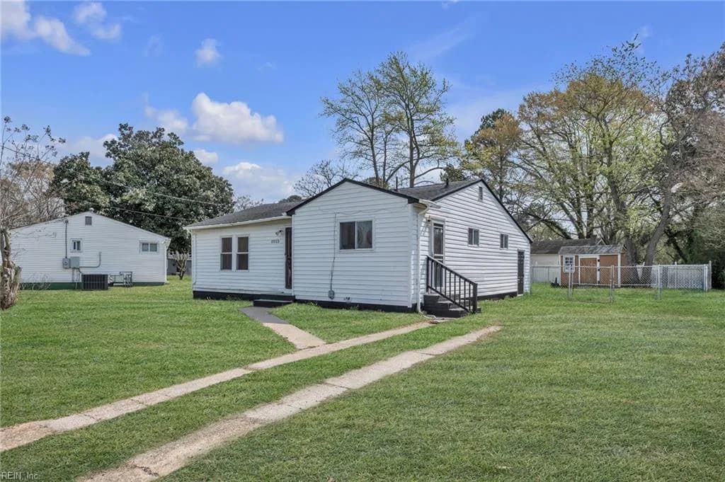 5023 Booker ST, CHESAPEAKE VA 23320 - Photo 4