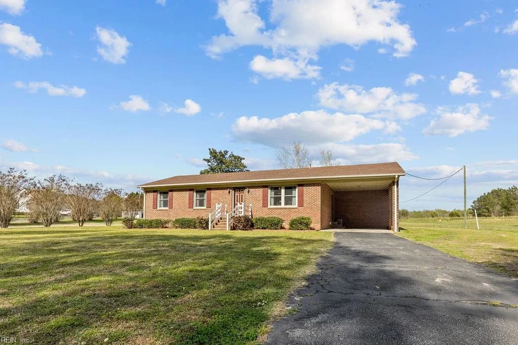 30446 Cypress Bridge RD, NEWSOMS VA 23874 - Photo 4