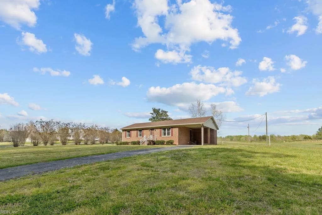 30446 Cypress Bridge RD, NEWSOMS VA 23874 - Photo 5
