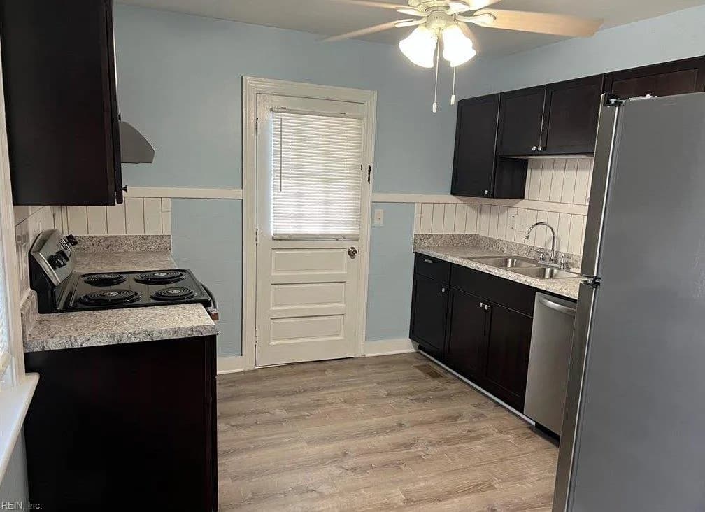 3702 Cape Henry AVE, NORFOLK VA 23513 - Photo 5