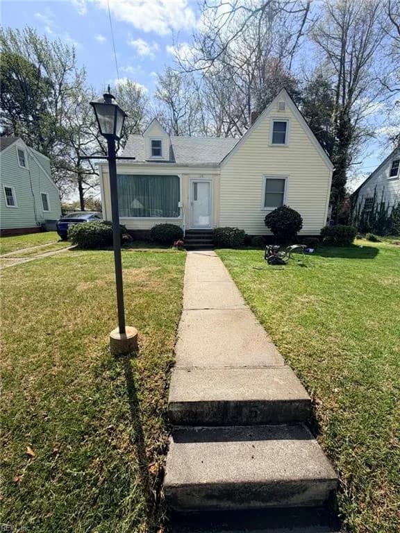 135 Howe ST, NORFOLK VA 23503 - Photo 2