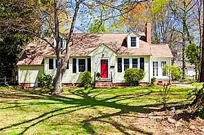 128 Botetourt RD, NEWPORT NEWS VA 23601 - Main photo