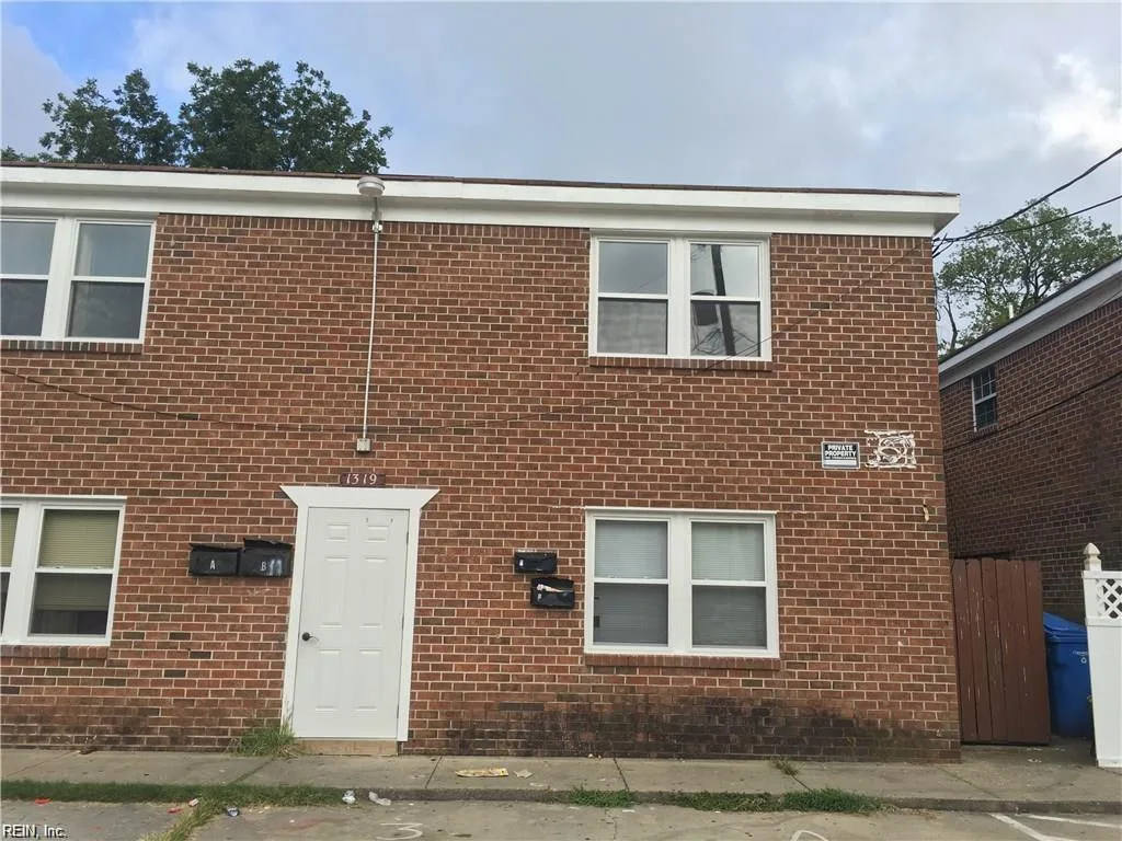 1319 19th ST #C, CHESAPEAKE VA 23324