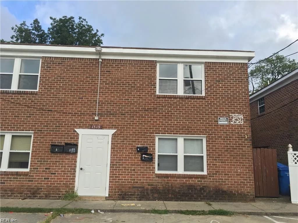 1319 19th ST #C, CHESAPEAKE VA 23324 - Photo 2