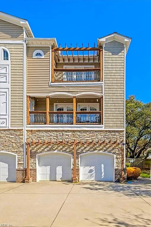 9512 14th Bay ST, NORFOLK VA 23518 - Photo 2