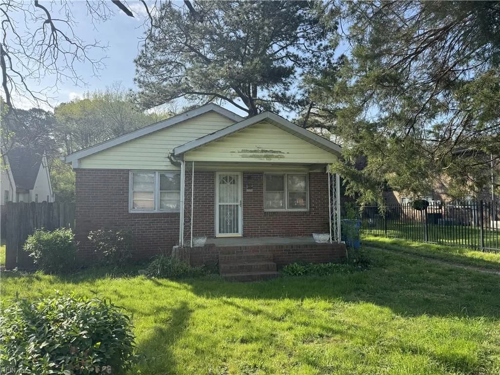 509 Cedar RD, CHESAPEAKE VA 23322 - Main photo