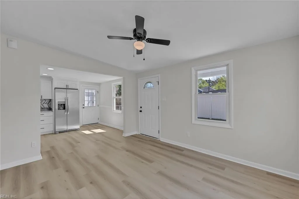 2703 Cayce DR, CHESAPEAKE VA 23324 - Photo 5