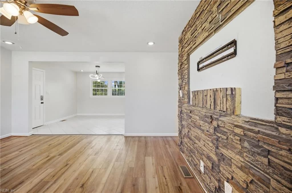 5543 Cape Henry AVE, NORFOLK VA 23513 - Photo 4