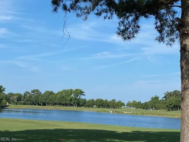 205 Muirfield DR, CAPECHARLES VA 23310 - Photo 2