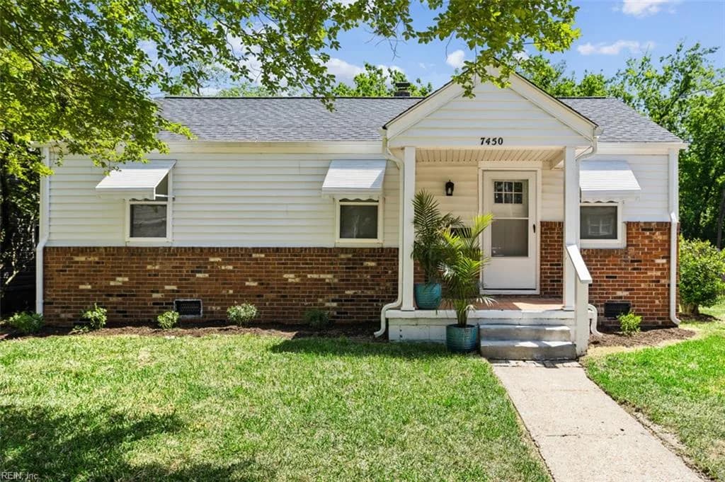 7450 Tyndale CT, NORFOLK VA 23505 - Photo 2