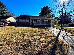 2415 Chesapeake CIR, Chesapeake — 5 bed Residential, 1,600 sqft
