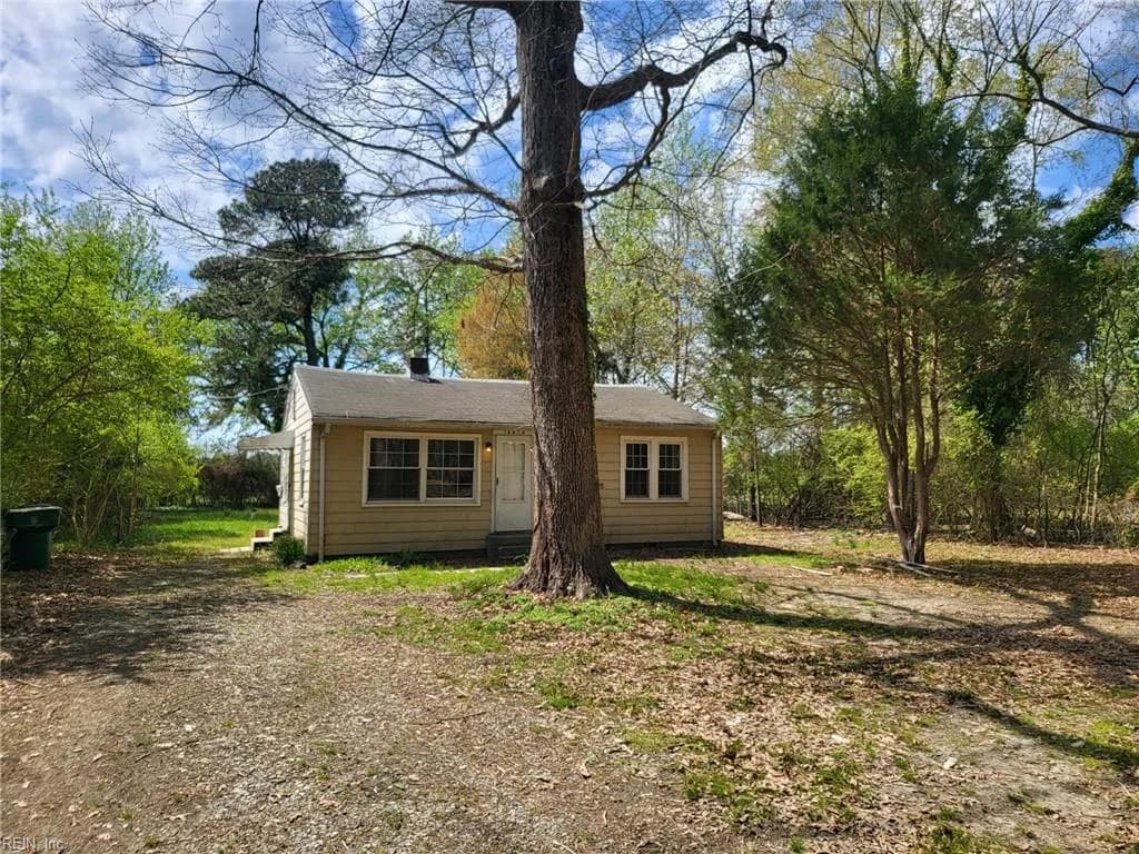 14870 Warwick BLVD, NEWPORTNEWS VA 23608 - Main photo