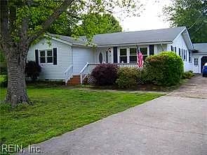 314 Wolf Trap RD, YORKTOWN VA 23692 - Main photo