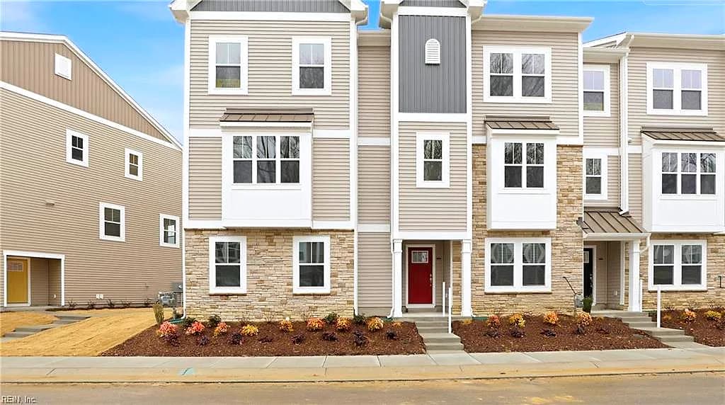 4301 Abercorn DR #101, SUFFOLK VA 23435 - Photo 2