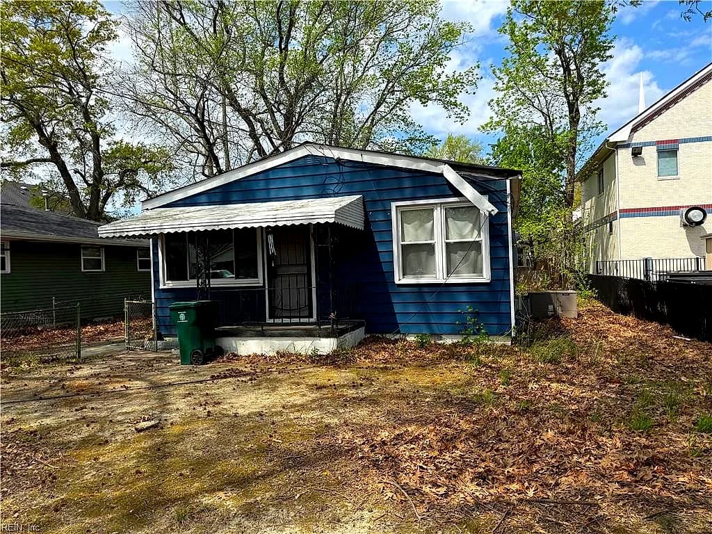 613 47th ST, NEWPORT NEWS VA 23607 - Photo 3