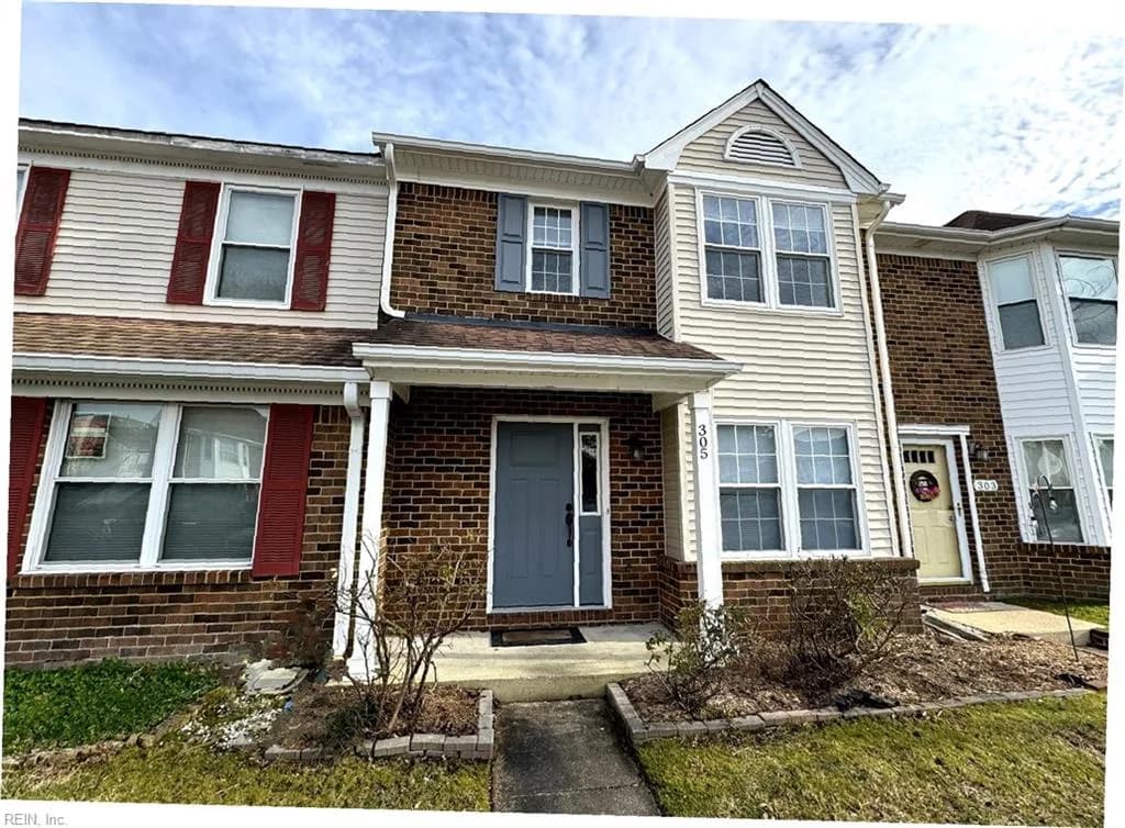 305 Nottaway CT, CHESAPEAKE VA 23320 - Photo 2