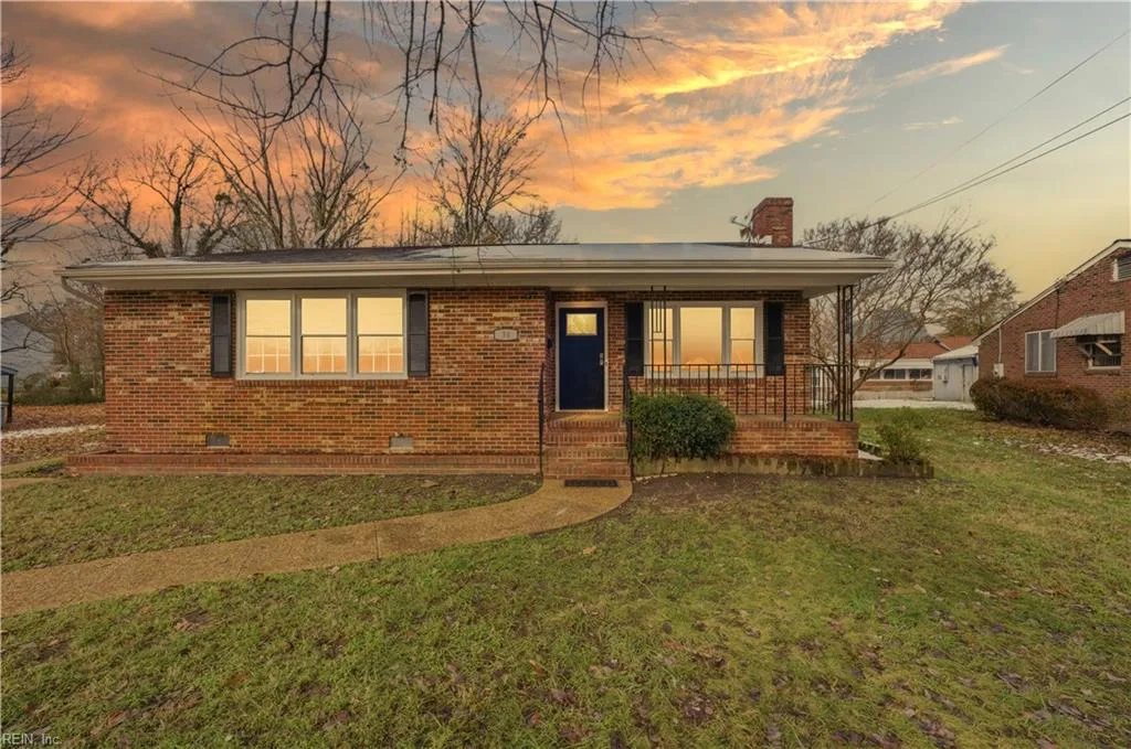 34 Joynes RD, HAMPTON VA 23666
