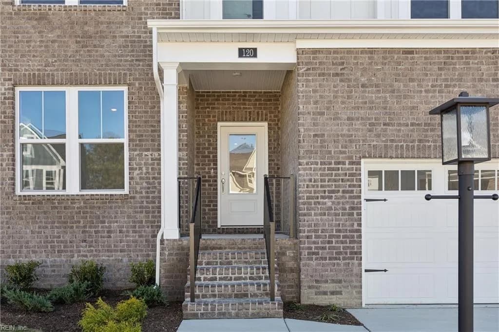 120 Robert Bruce RD, POQUOSON VA 23662 - Photo 3