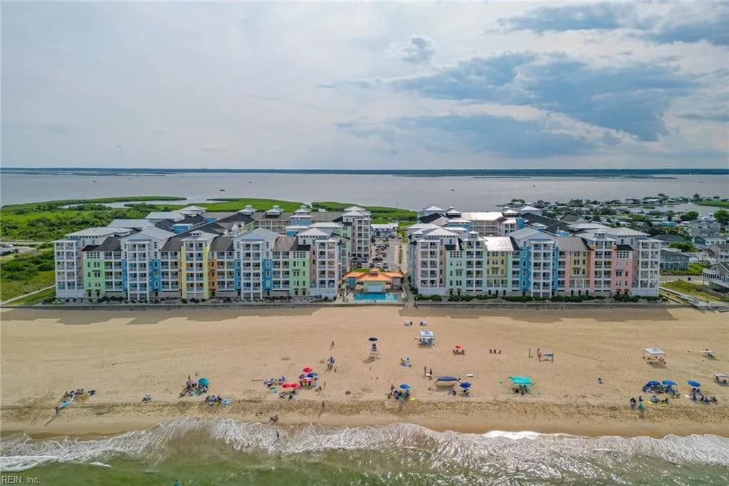 3738 Sandpiper RD #301B, VIRGINIABEACH VA 23456 - Photo 3