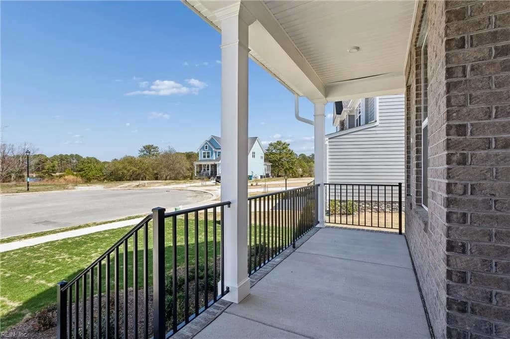 128 Robert Bruce RD, POQUOSON VA 23662 - Photo 5