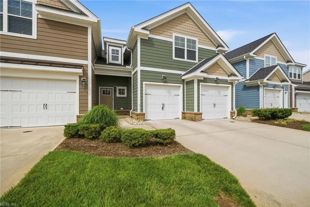 214 Retreat DR, SUFFOLK VA 23435 - Photo 2