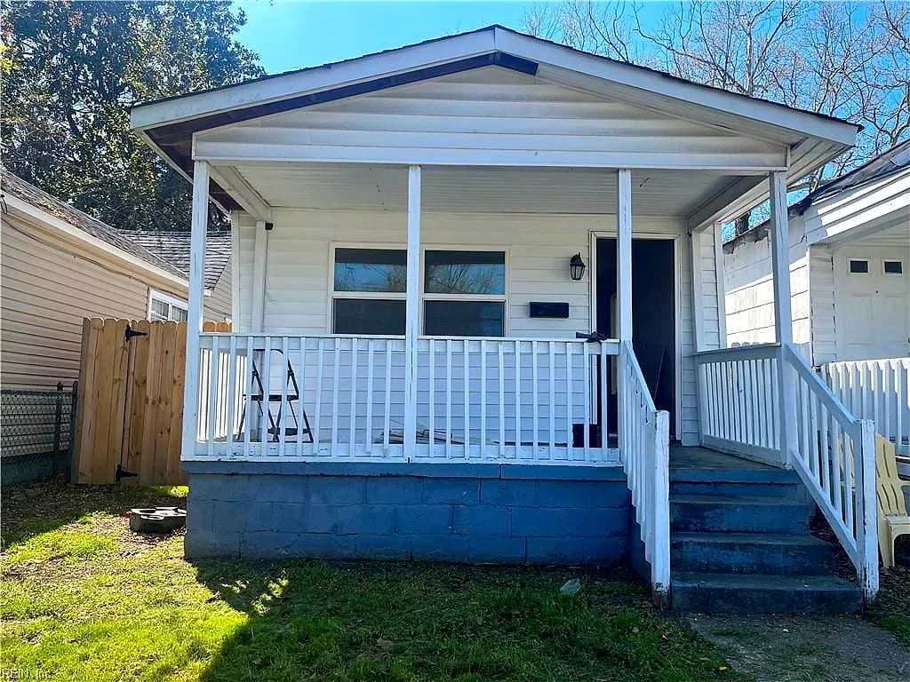 3413 Roanoke AVE, NEWPORT NEWS VA 23607 - Main photo