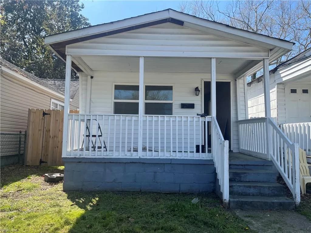 3413 Roanoke AVE, NEWPORTNEWS VA 23607 - Main photo