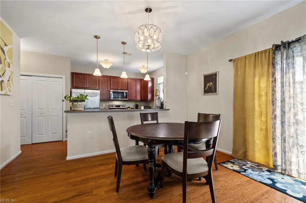 2664 Leytonstone Dr, Chesapeake, VA 23321, USA - Photo 5