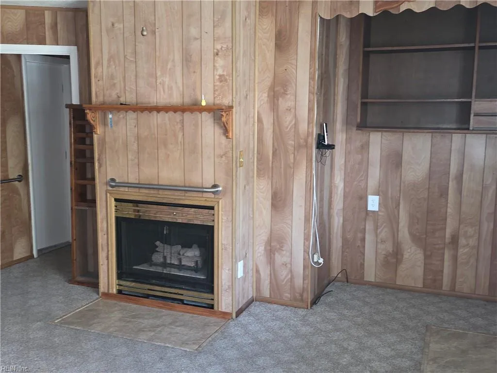 425 Stockton ST, HAMPTON VA 23669 - Photo 4