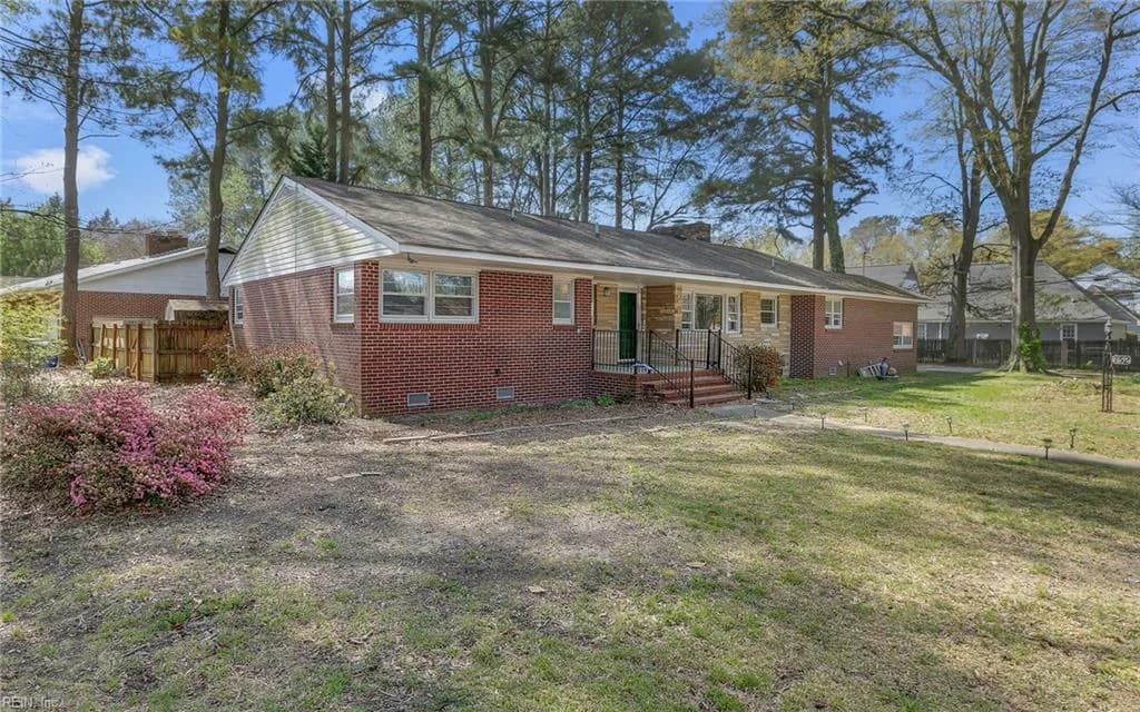752 Pueblo RD, NEWPORTNEWS VA 23606 - Photo 3