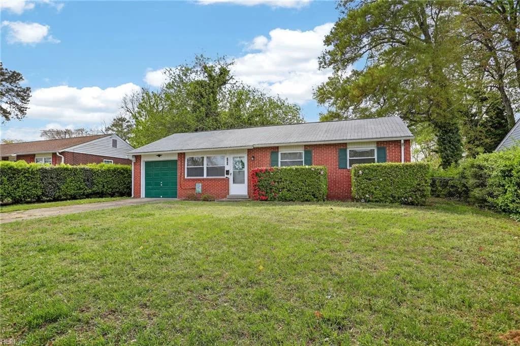 705 New Bern AVE, HAMPTON VA 23669 - Photo 3