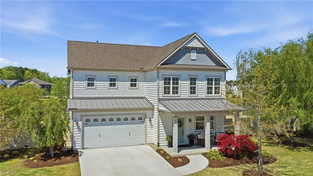 1942 Bexley LN, Chesapeake — 5 bed Residential, 2,723 sqft