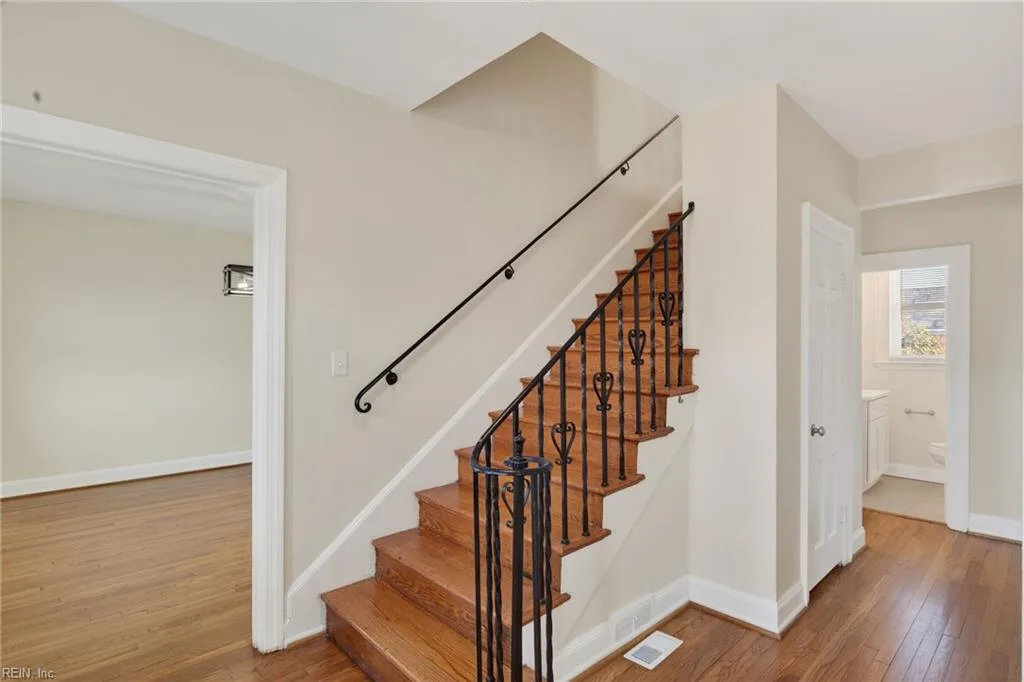 421 Sycamore RD, PORTSMOUTH VA 23707 - Photo 5