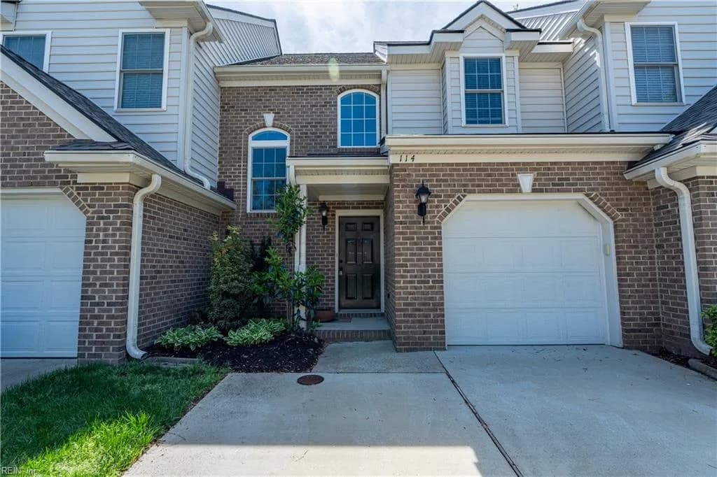 114 Bluff Terrace TER, NEWPORTNEWS VA 23602 - Photo 2