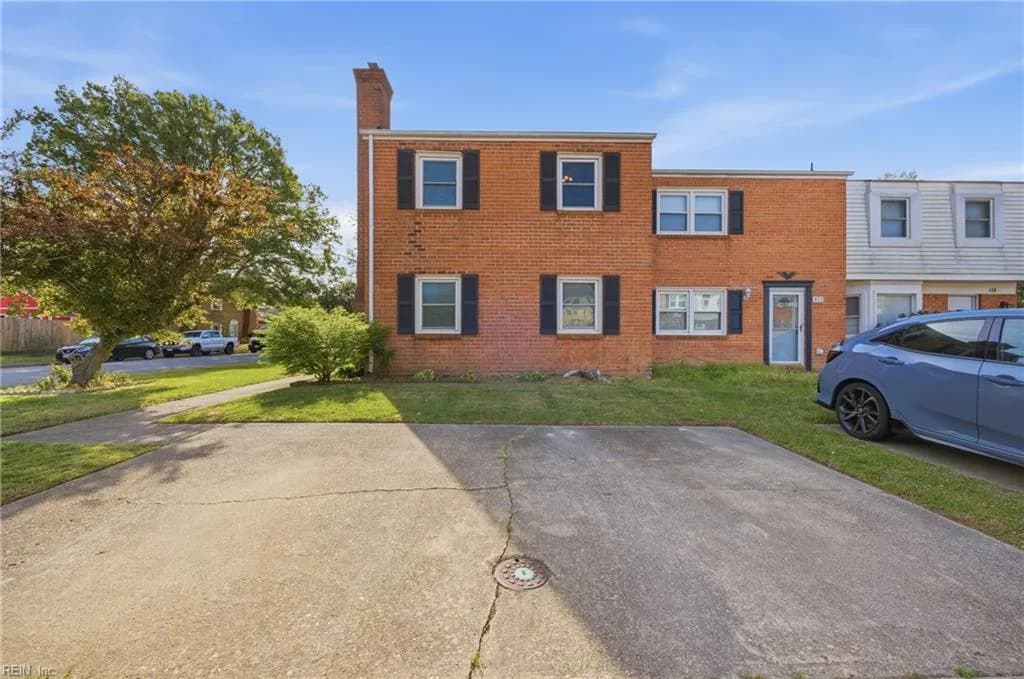 414 Chinaberry CIR, VIRGINIA BEACH VA 23454 - Main photo