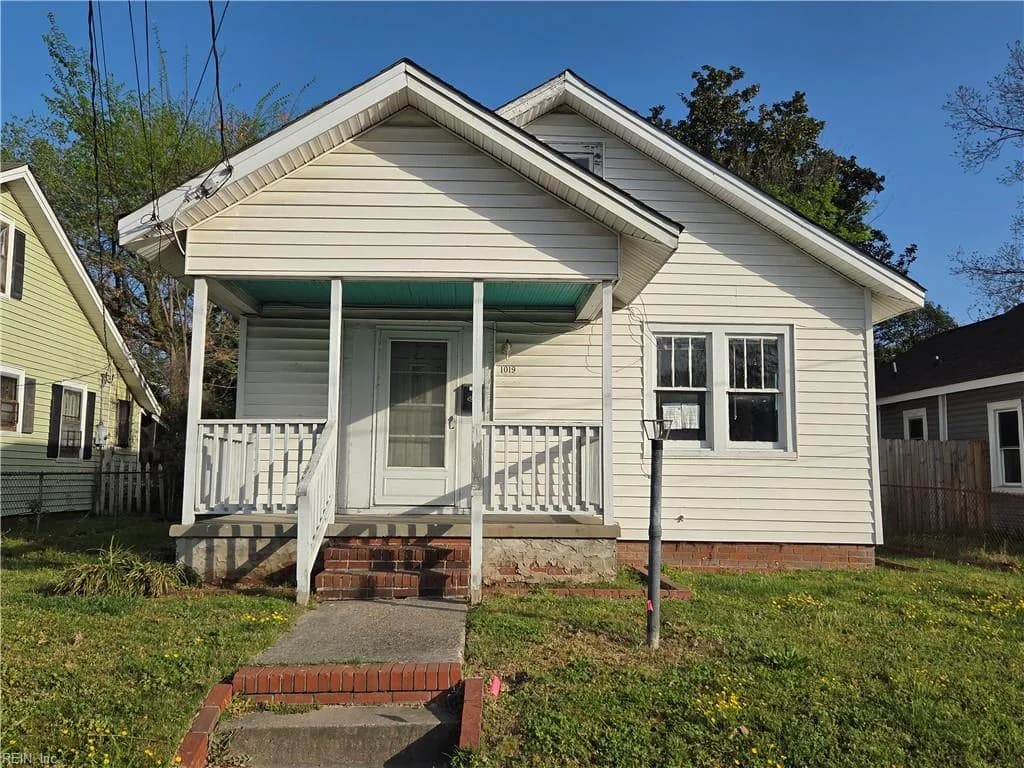 1019 22nd ST, NEWPORT NEWS VA 23607 - Main photo