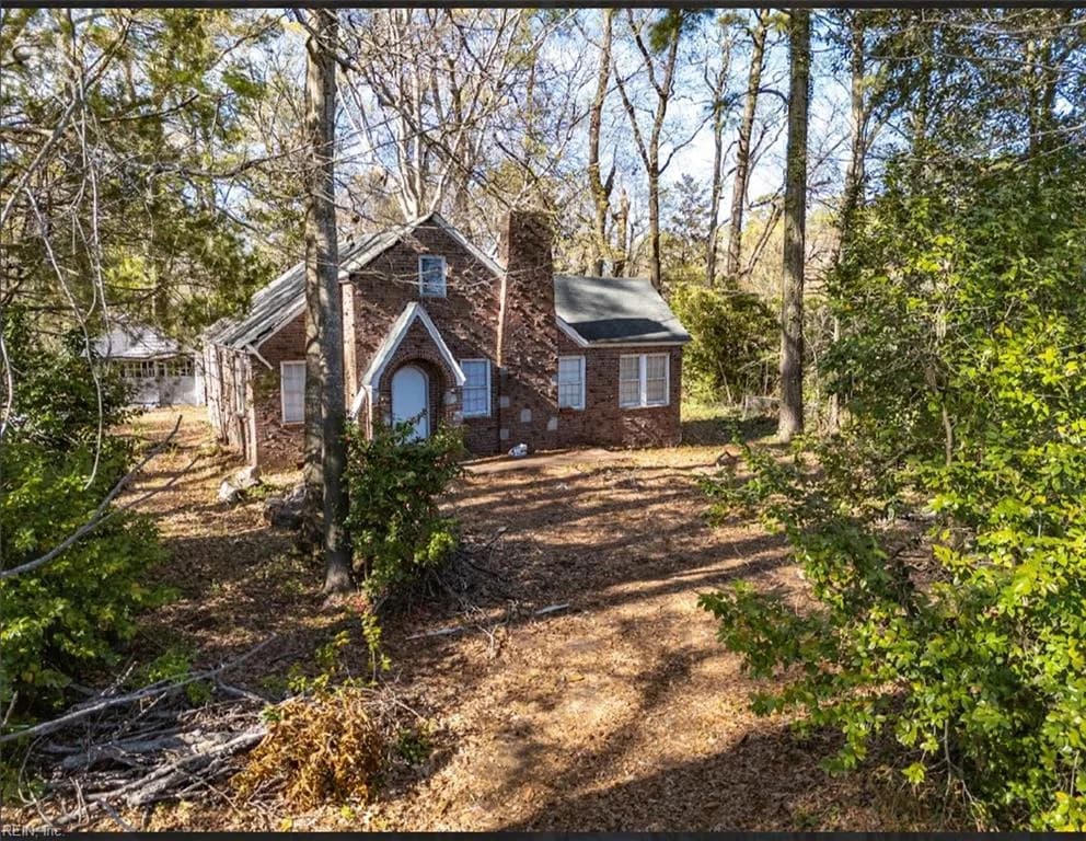 2128 Laskin RD, VIRGINIABEACH VA 23454 - Photo 3